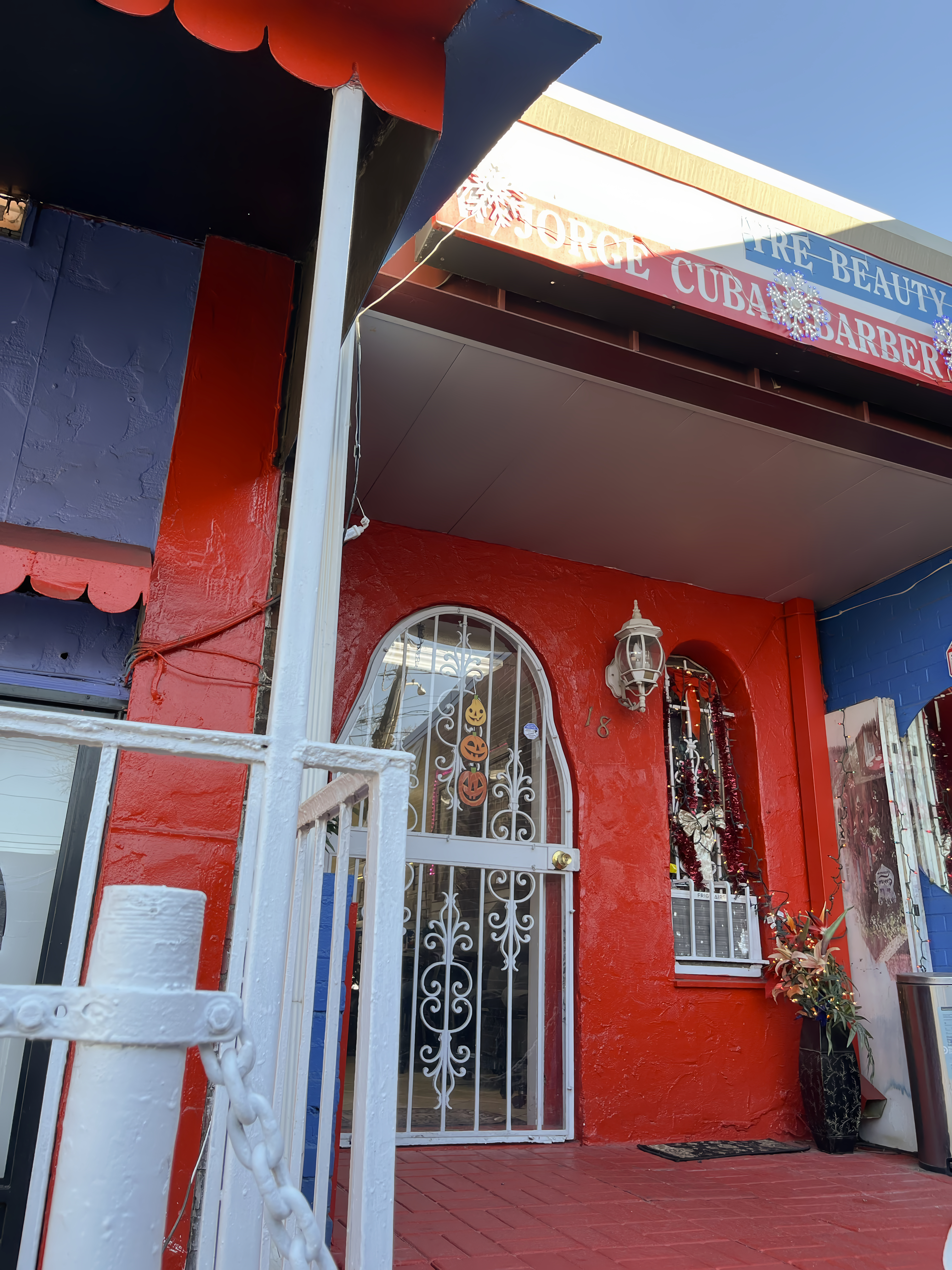 YRE Beauty Salon Cuban Barber Shop Front